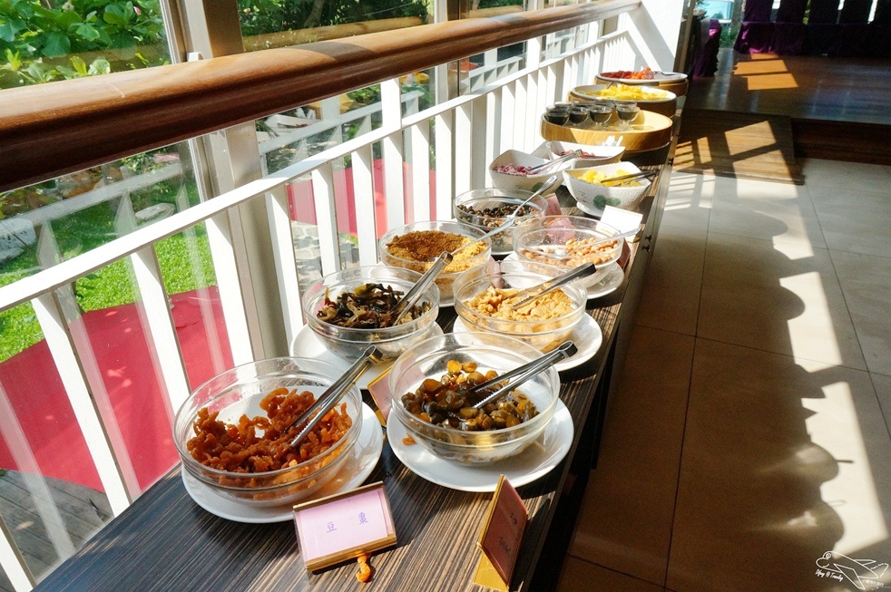 [住。東部]宜蘭礁溪｜推薦溫泉親子戲水樂園spa首選、中冠礁溪大飯店（Art spa hotel）=雪山溫泉飯店（Resort one hotel）。超刺激好玩星河傳說spa溫泉水世界。礁溪方便住宿推薦～主廚餐點超創意好吃～