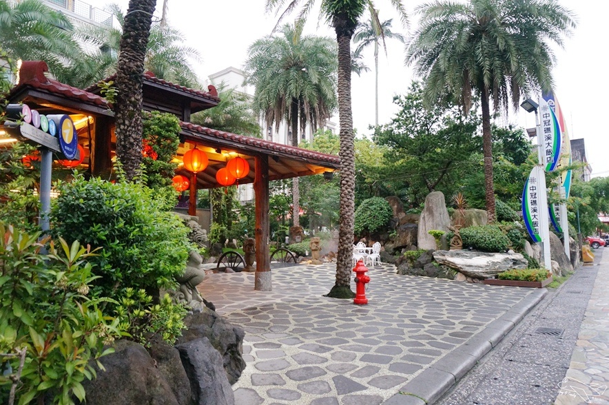 [住。東部]宜蘭礁溪｜推薦溫泉親子戲水樂園spa首選、中冠礁溪大飯店（Art spa hotel）=雪山溫泉飯店（Resort one hotel）。超刺激好玩星河傳說spa溫泉水世界。礁溪方便住宿推薦～主廚餐點超創意好吃～