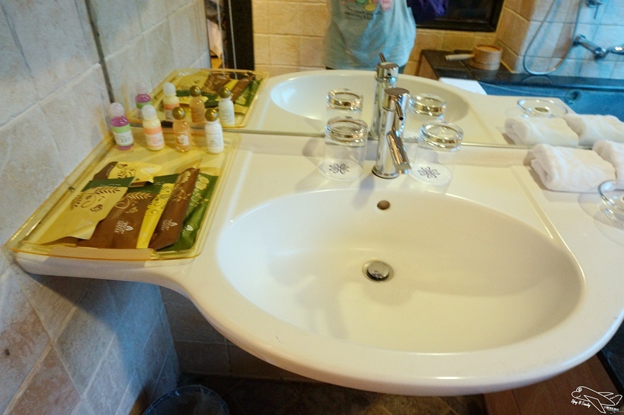 [住。東部]宜蘭礁溪｜推薦溫泉親子戲水樂園spa首選、中冠礁溪大飯店（Art spa hotel）=雪山溫泉飯店（Resort one hotel）。超刺激好玩星河傳說spa溫泉水世界。礁溪方便住宿推薦～主廚餐點超創意好吃～