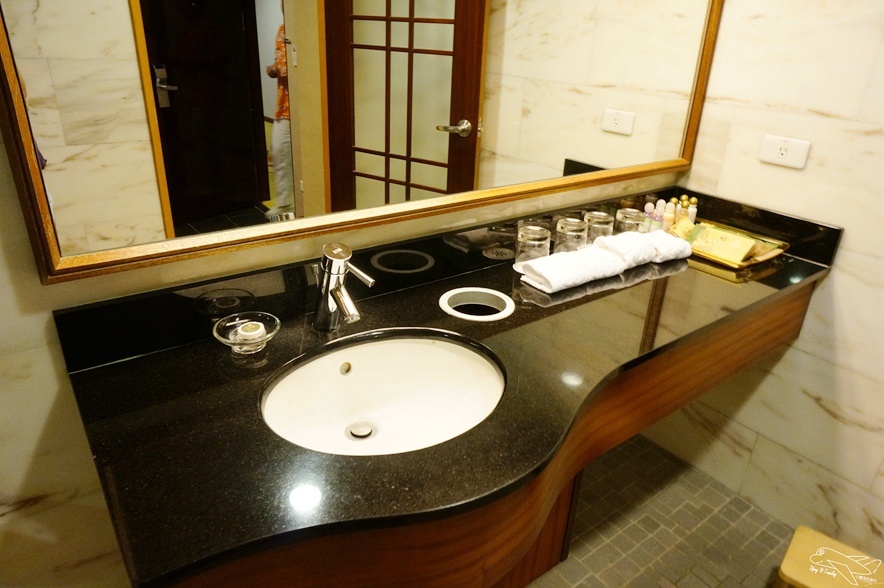 [住。東部]宜蘭礁溪｜推薦溫泉親子戲水樂園spa首選、中冠礁溪大飯店（Art spa hotel）=雪山溫泉飯店（Resort one hotel）。超刺激好玩星河傳說spa溫泉水世界。礁溪方便住宿推薦～主廚餐點超創意好吃～