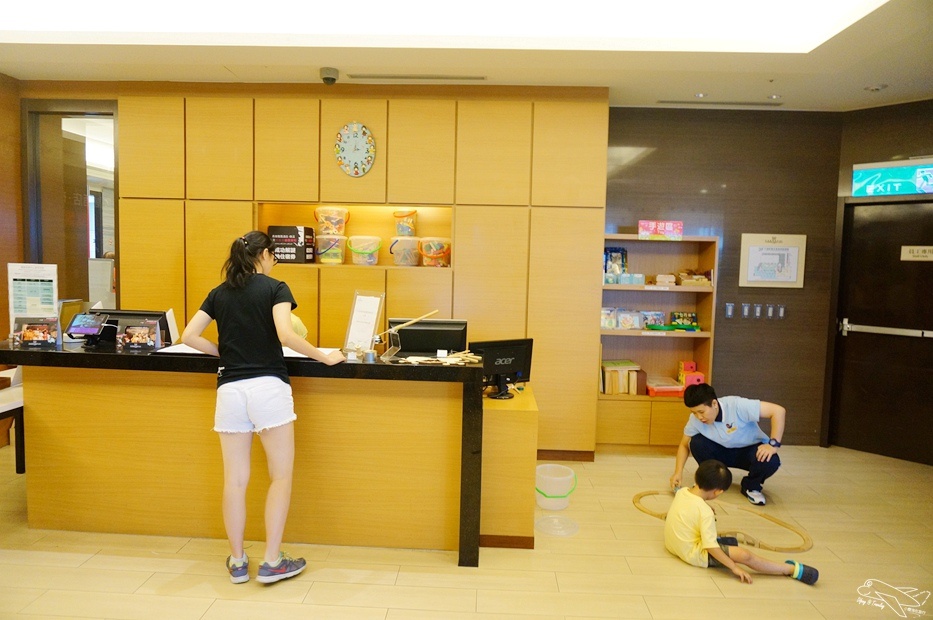 [住。東部]宜蘭礁溪|長榮鳳凰礁溪(Evergreen Resort Hotel Jiaosi)超熱門五星級親子飯店完美攻略。今夏福爾摩斯專案＋寶貝俱樂部。台灣版Club Med概念，孩子課程上不完、大人設施用不完。