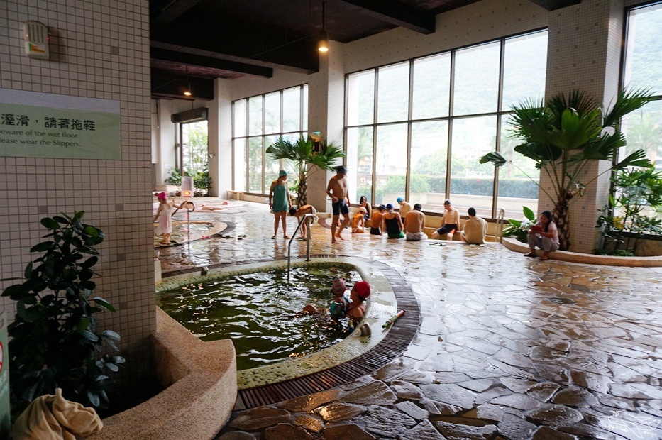 [住。東部]宜蘭礁溪|長榮鳳凰礁溪(Evergreen Resort Hotel Jiaosi)超熱門五星級親子飯店完美攻略。今夏福爾摩斯專案＋寶貝俱樂部。台灣版Club Med概念，孩子課程上不完、大人設施用不完。