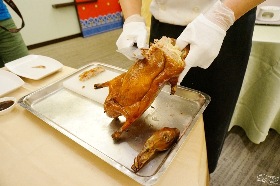 [住。東部]宜蘭礁溪|長榮鳳凰礁溪(Evergreen Resort Hotel Jiaosi)超熱門五星級親子飯店完美攻略。今夏福爾摩斯專案＋寶貝俱樂部。台灣版Club Med概念，孩子課程上不完、大人設施用不完。