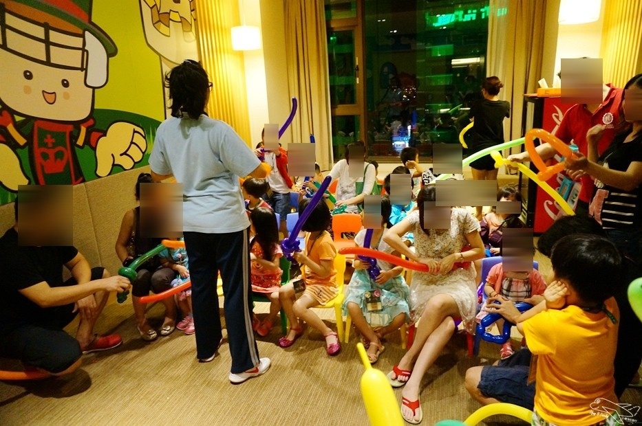 [住。東部]宜蘭礁溪|長榮鳳凰礁溪(Evergreen Resort Hotel Jiaosi)超熱門五星級親子飯店完美攻略。今夏福爾摩斯專案＋寶貝俱樂部。台灣版Club Med概念，孩子課程上不完、大人設施用不完。