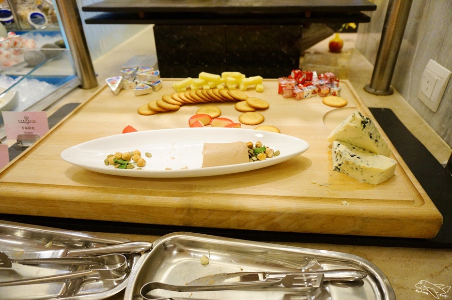 [住。東部]宜蘭礁溪|長榮鳳凰礁溪(Evergreen Resort Hotel Jiaosi)超熱門五星級親子飯店完美攻略。今夏福爾摩斯專案＋寶貝俱樂部。台灣版Club Med概念，孩子課程上不完、大人設施用不完。