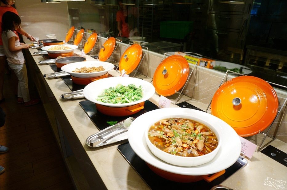 [住。東部]宜蘭礁溪|長榮鳳凰礁溪(Evergreen Resort Hotel Jiaosi)超熱門五星級親子飯店完美攻略。今夏福爾摩斯專案＋寶貝俱樂部。台灣版Club Med概念，孩子課程上不完、大人設施用不完。