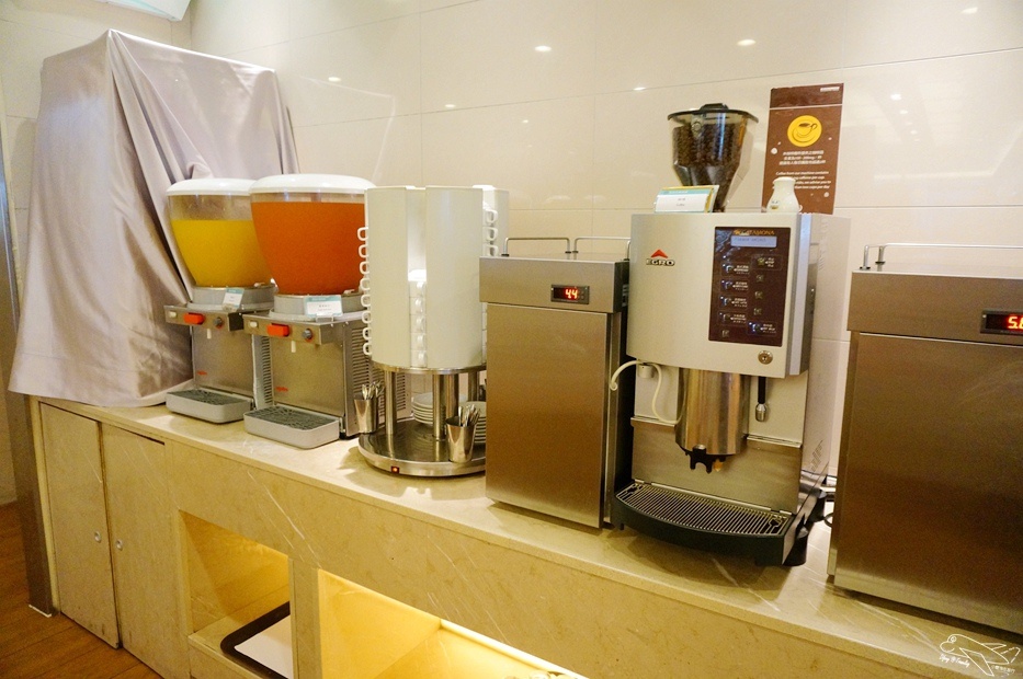 [住。東部]宜蘭礁溪|長榮鳳凰礁溪(Evergreen Resort Hotel Jiaosi)超熱門五星級親子飯店完美攻略。今夏福爾摩斯專案＋寶貝俱樂部。台灣版Club Med概念，孩子課程上不完、大人設施用不完。