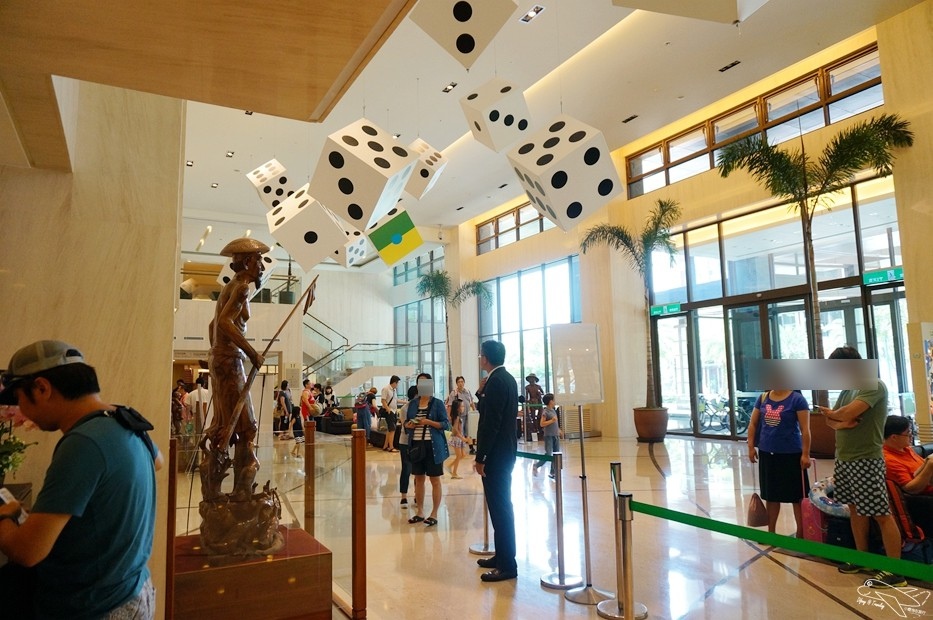 [住。東部]宜蘭礁溪|長榮鳳凰礁溪(Evergreen Resort Hotel Jiaosi)超熱門五星級親子飯店完美攻略。今夏福爾摩斯專案＋寶貝俱樂部。台灣版Club Med概念，孩子課程上不完、大人設施用不完。