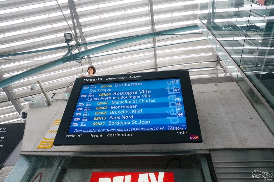 [比利時。自助]比利時迪南小鎮dinant｜薩克斯風的故鄉，比利時幽靜小鎮～