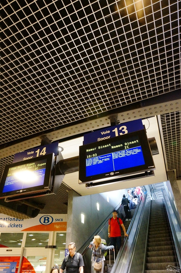 [比利時。自助]比利時迪南小鎮dinant｜薩克斯風的故鄉，比利時幽靜小鎮～