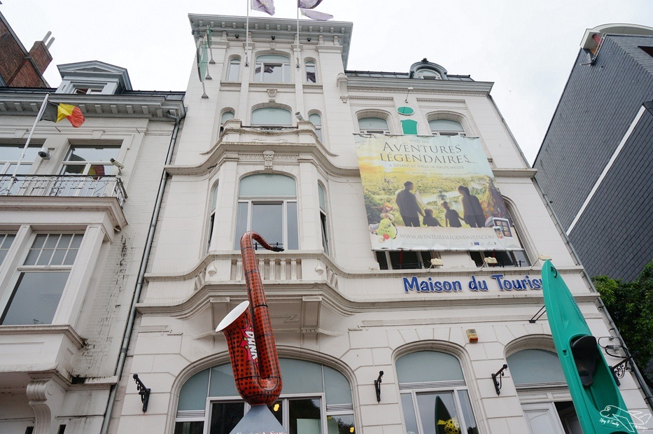 [比利時。自助]比利時迪南小鎮dinant｜薩克斯風的故鄉，比利時幽靜小鎮～