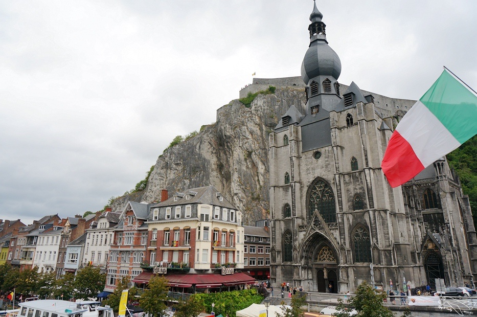 [比利時。自助]比利時迪南小鎮dinant｜薩克斯風的故鄉，比利時幽靜小鎮～