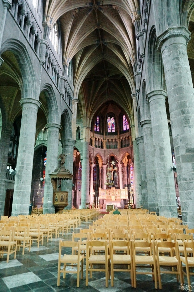 [比利時。自助]比利時迪南小鎮dinant｜薩克斯風的故鄉，比利時幽靜小鎮～