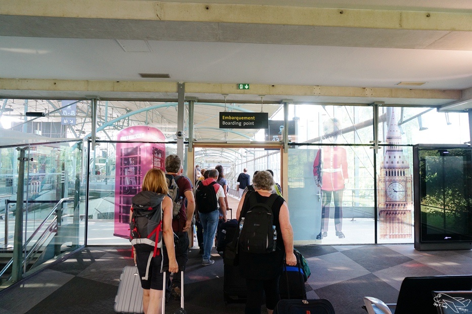 搭歐洲之星到英國倫敦st.pancras international通關記錄～北法里爾移動倫敦聖潘可拉斯車站。