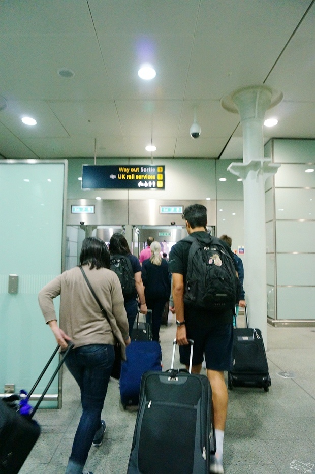 搭歐洲之星到英國倫敦st.pancras international通關記錄～北法里爾移動倫敦聖潘可拉斯車站。