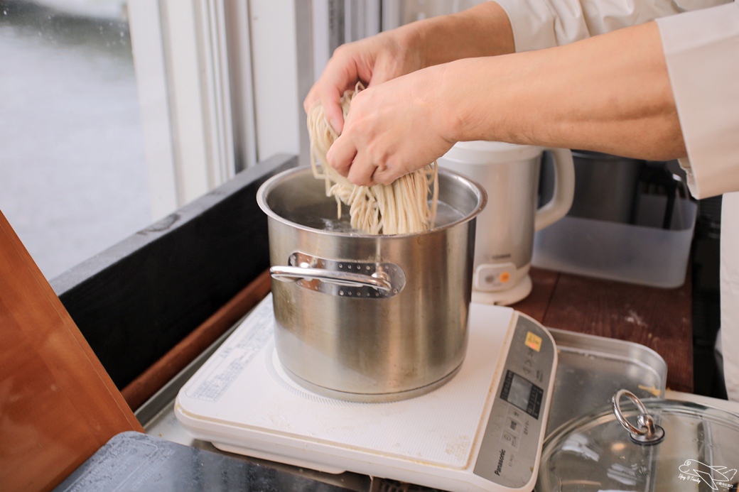 [kkday30天日本試玩員]行程體驗|【東京築地蕎麥教室】開心學做蕎麥麵。最值得體驗、傑尼斯藝人爭相學習的蕎麥麵名師～