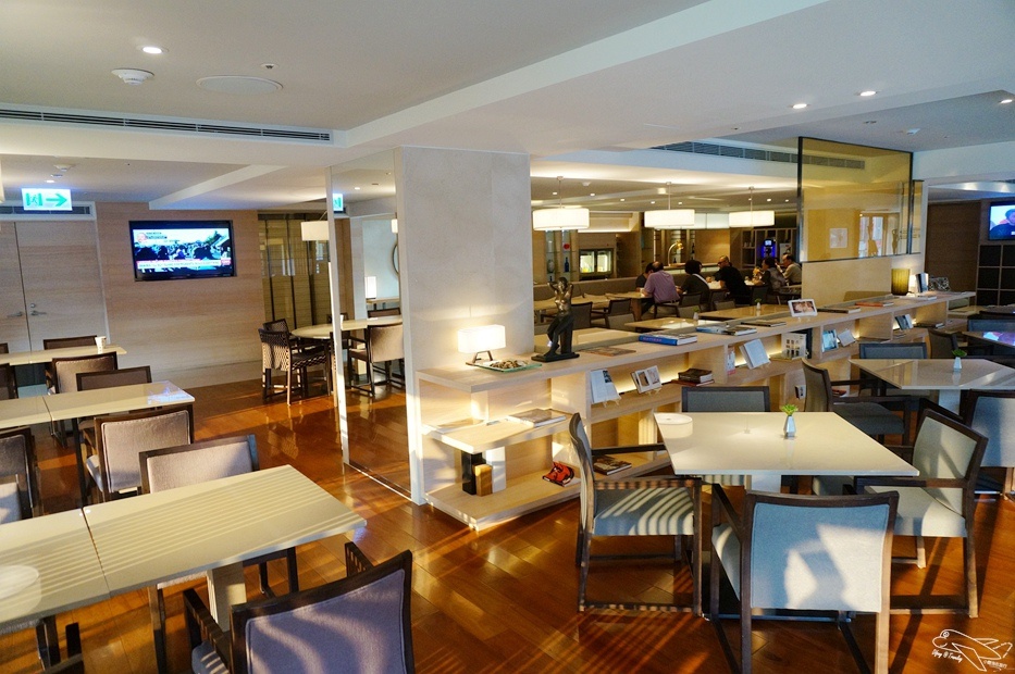 [住。北部]國泰商旅和逸忠孝館。華山文創園區住宿。超值臺北親子飯店推薦。「新穎」、「簡約」、「設計品味」風格旅店～