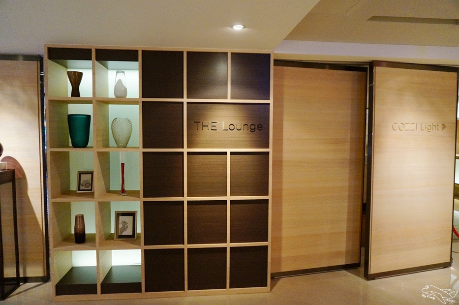 [住。北部]國泰商旅和逸忠孝館。華山文創園區住宿。超值臺北親子飯店推薦。「新穎」、「簡約」、「設計品味」風格旅店～