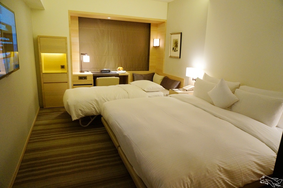 [住。北部]國泰商旅和逸忠孝館。華山文創園區住宿。超值臺北親子飯店推薦。「新穎」、「簡約」、「設計品味」風格旅店～