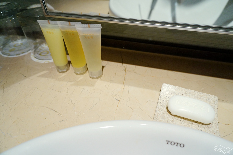 [住。北部]國泰商旅和逸忠孝館。華山文創園區住宿。超值臺北親子飯店推薦。「新穎」、「簡約」、「設計品味」風格旅店～