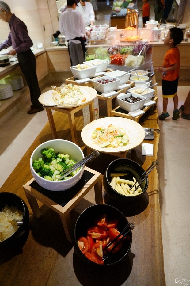 [住。北部]國泰商旅和逸忠孝館。華山文創園區住宿。超值臺北親子飯店推薦。「新穎」、「簡約」、「設計品味」風格旅店～