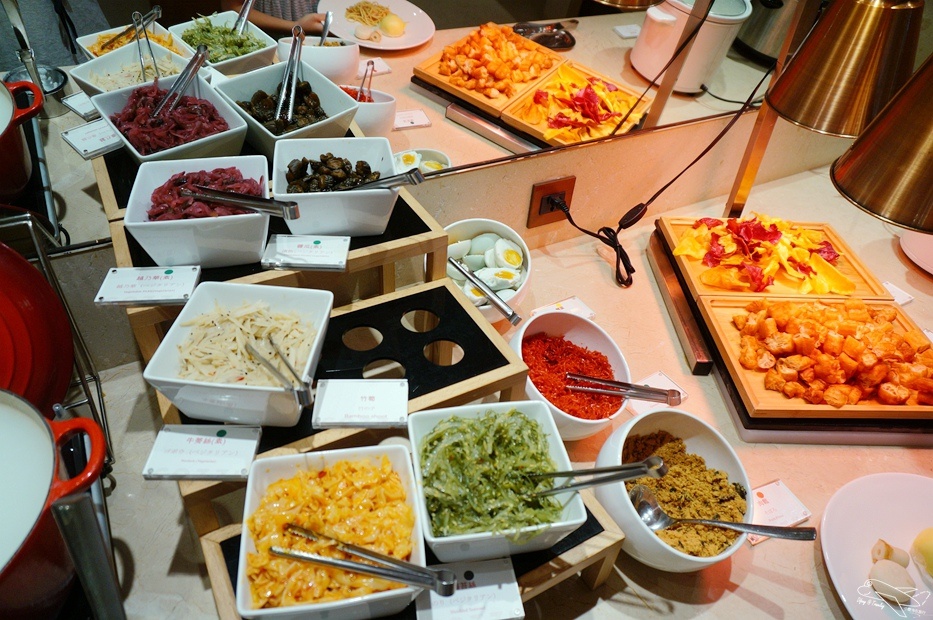 [住。北部]國泰商旅和逸忠孝館。華山文創園區住宿。超值臺北親子飯店推薦。「新穎」、「簡約」、「設計品味」風格旅店～