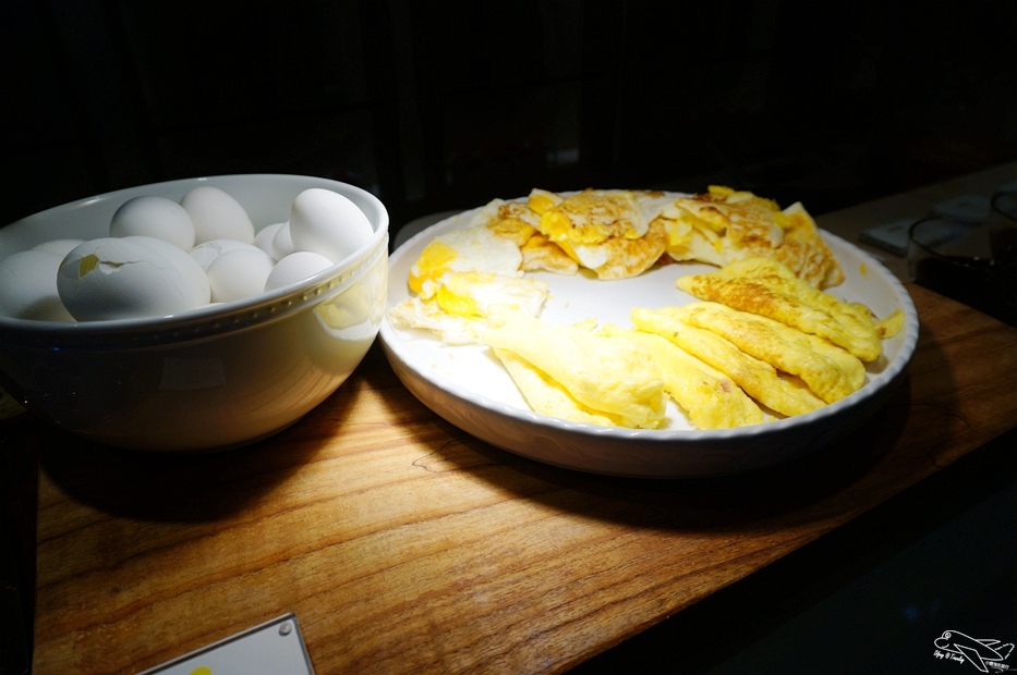 [住。北部]國泰商旅和逸忠孝館。華山文創園區住宿。超值臺北親子飯店推薦。「新穎」、「簡約」、「設計品味」風格旅店～