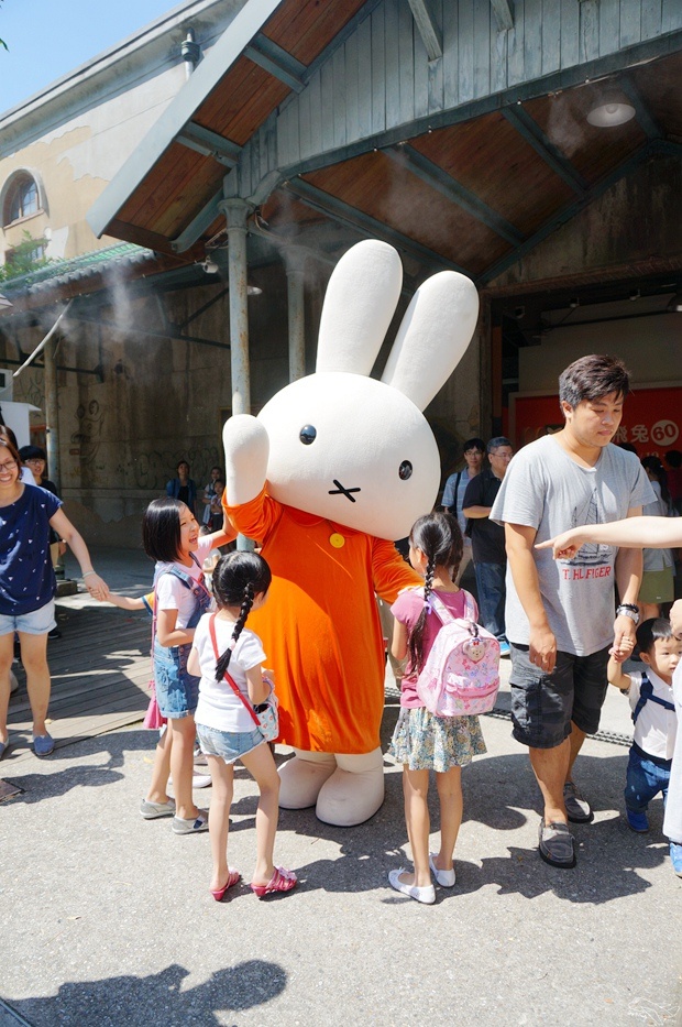 [住。北部]國泰商旅和逸忠孝館。華山文創園區住宿。超值臺北親子飯店推薦。「新穎」、「簡約」、「設計品味」風格旅店～