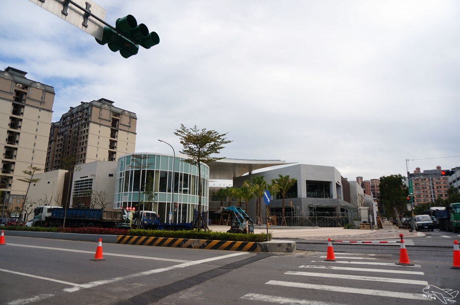 [新北。美食]新北林口|林口三井outlet逛街攻略搶先看~偷渡「法國的秘密甜點」布丁燒諾曼地