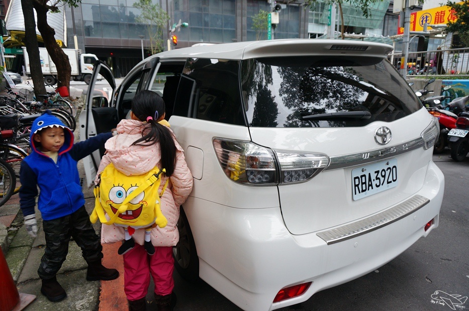 [日本北陸]關西自助親子小旅行行程規劃｜一個人跟團的費用，四個人玩12天日本！機票、行程、住宿、費用、票券、賞雪裝備～總集合！