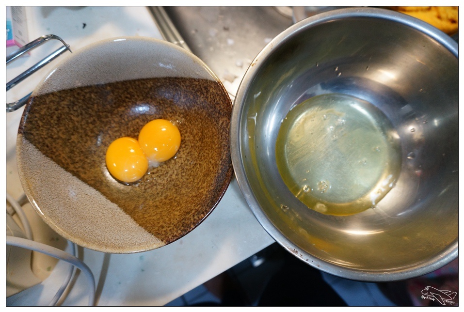 [親子烘培]超簡單舒芙蕾｜蛋、煉乳就能烤出好吃無麵粉舒芙蕾～