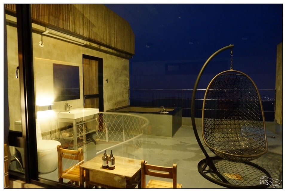 [頭城住宿推薦]蜻蜓石民宿。台灣的烏布仙境民宿。自然、昆蟲、戶外泳池、一泊三食。開放用餐無菜單料理~昆蟲教育活動~