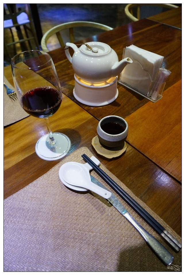 [頭城住宿推薦]蜻蜓石民宿。台灣的烏布仙境民宿。自然、昆蟲、戶外泳池、一泊三食。開放用餐無菜單料理~昆蟲教育活動~