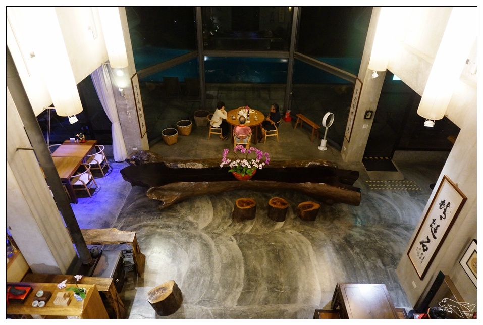 [頭城住宿推薦]蜻蜓石民宿。台灣的烏布仙境民宿。自然、昆蟲、戶外泳池、一泊三食。開放用餐無菜單料理~昆蟲教育活動~