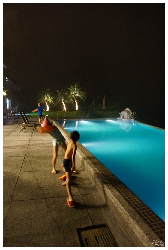 [頭城住宿推薦]蜻蜓石民宿。台灣的烏布仙境民宿。自然、昆蟲、戶外泳池、一泊三食。開放用餐無菜單料理~昆蟲教育活動~