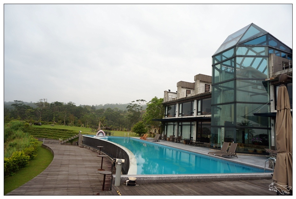 [頭城住宿推薦]蜻蜓石民宿。台灣的烏布仙境民宿。自然、昆蟲、戶外泳池、一泊三食。開放用餐無菜單料理~昆蟲教育活動~