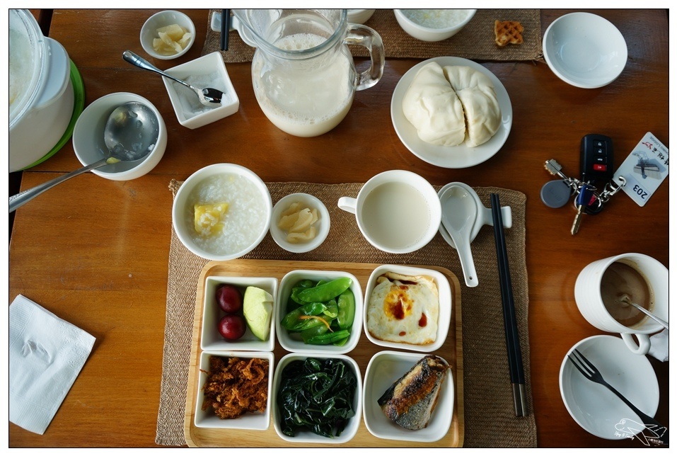 [頭城住宿推薦]蜻蜓石民宿。台灣的烏布仙境民宿。自然、昆蟲、戶外泳池、一泊三食。開放用餐無菜單料理~昆蟲教育活動~