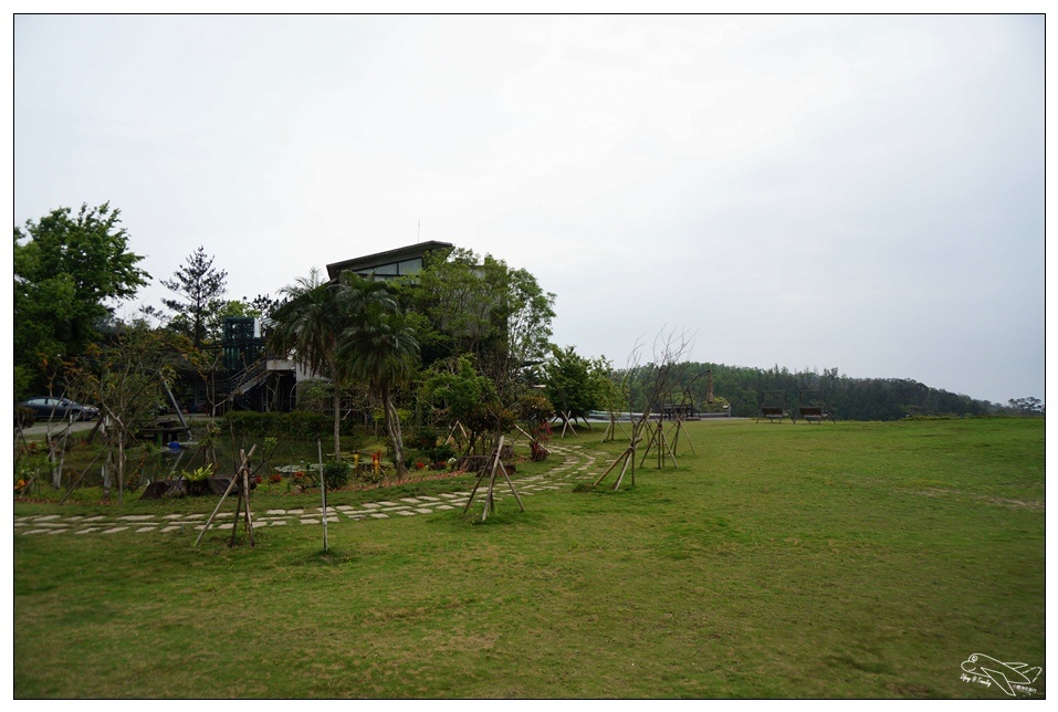 [頭城住宿推薦]蜻蜓石民宿。台灣的烏布仙境民宿。自然、昆蟲、戶外泳池、一泊三食。開放用餐無菜單料理~昆蟲教育活動~