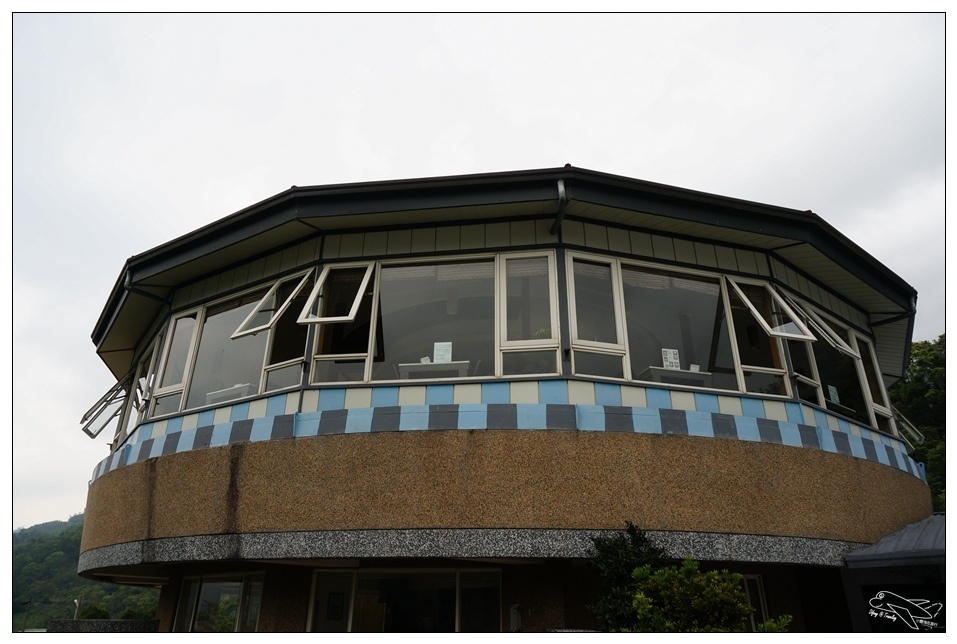 [宜蘭太平山民宿推薦]英仕山莊。全台唯一水力旋轉餐廳、北橫太平山中繼休息住宿站～活動讓你吃喝玩樂玩不完～