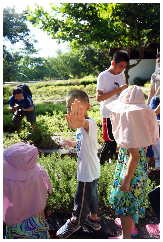 [墾丁親子飯店]2016悠活主題夏令營YOHO BEACH RESORT。台灣clubmed，精緻夏令營參與記錄～阿信巧克力農場、台菜料理王餐廳、萬里桐海邊觀星