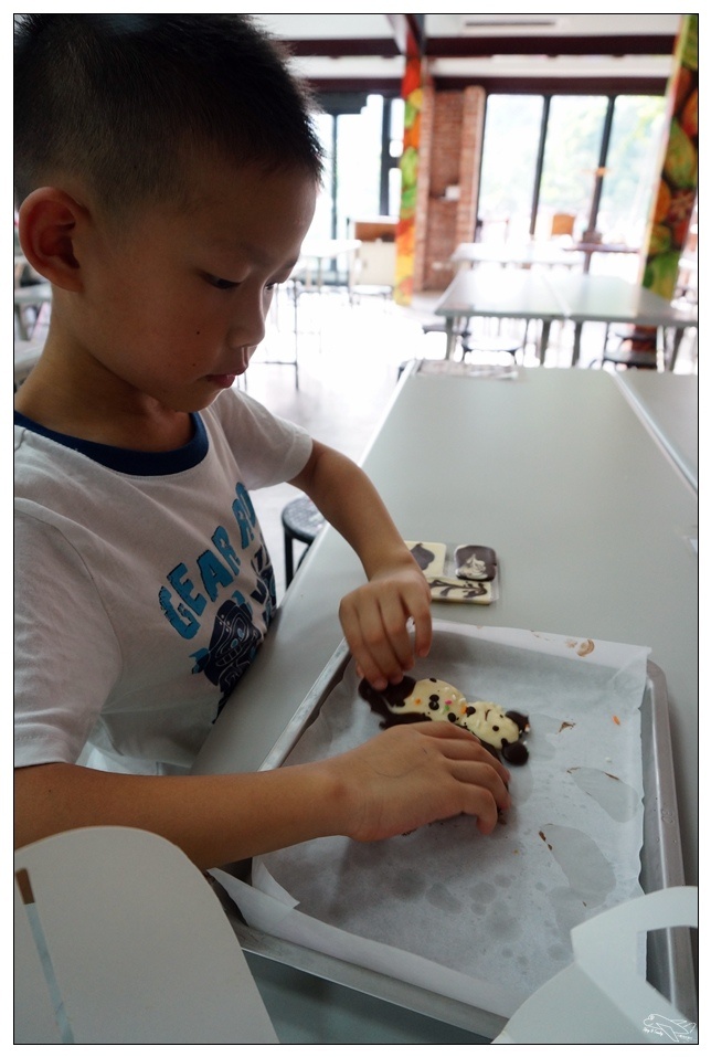 [墾丁親子飯店]2016悠活主題夏令營YOHO BEACH RESORT。台灣clubmed，精緻夏令營參與記錄～阿信巧克力農場、台菜料理王餐廳、萬里桐海邊觀星