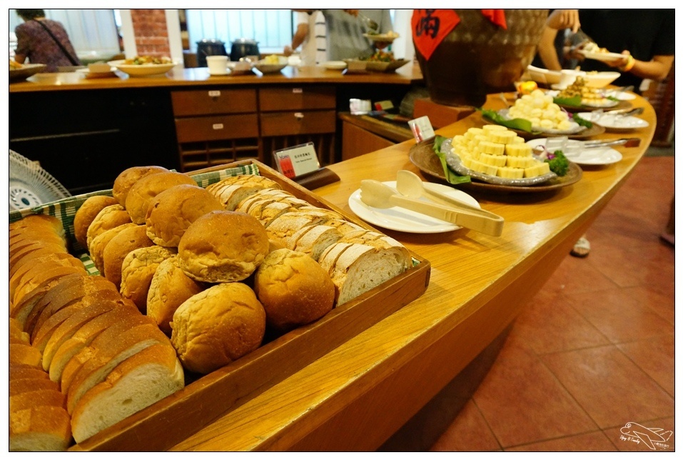 [墾丁親子飯店]2016悠活主題夏令營YOHO BEACH RESORT。台灣clubmed，精緻夏令營參與記錄～阿信巧克力農場、台菜料理王餐廳、萬里桐海邊觀星