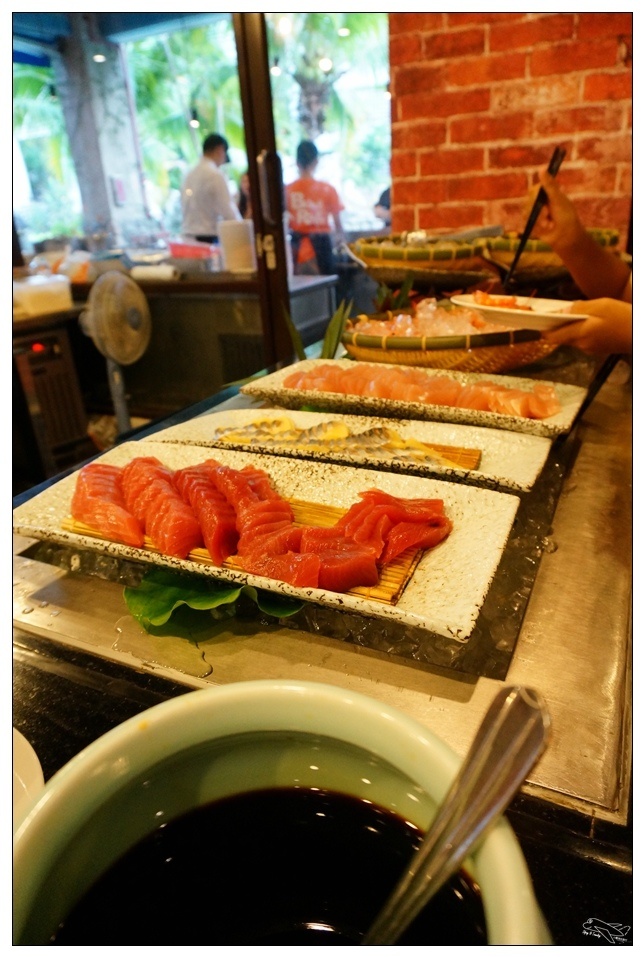 [墾丁親子飯店]2016悠活主題夏令營YOHO BEACH RESORT。台灣clubmed，精緻夏令營參與記錄～阿信巧克力農場、台菜料理王餐廳、萬里桐海邊觀星