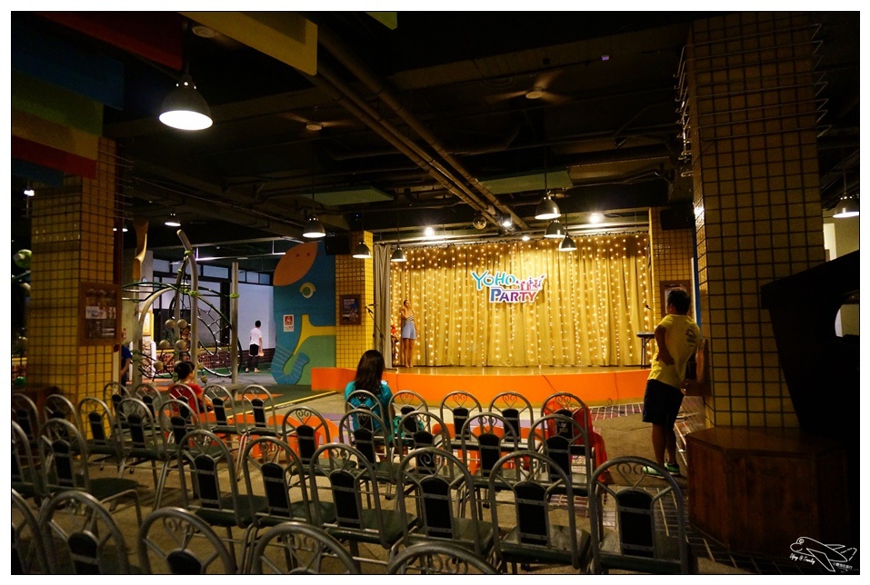 [墾丁親子飯店]2016悠活主題夏令營YOHO BEACH RESORT。台灣clubmed，精緻夏令營參與記錄～阿信巧克力農場、台菜料理王餐廳、萬里桐海邊觀星