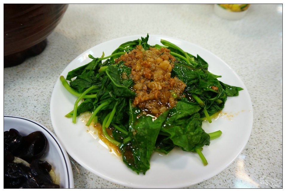 [新店美食]口品小館。新店好吃刀削麵專家。值得品嘗的中央新村美食～