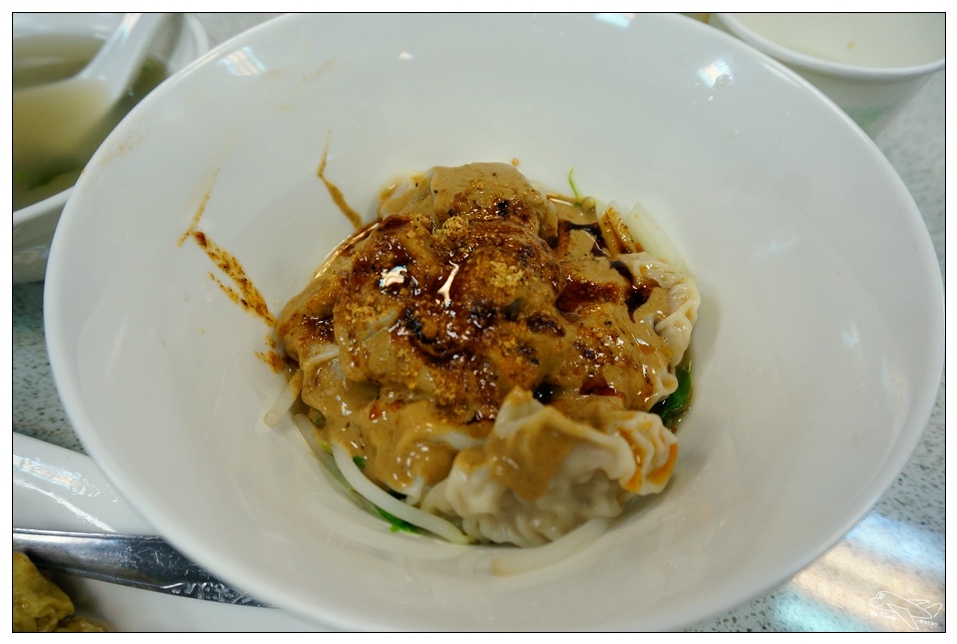 [新店美食]口品小館。新店好吃刀削麵專家。值得品嘗的中央新村美食～