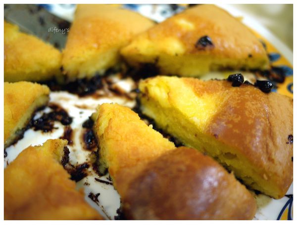 [麵包機裡的世界]電子鍋傻瓜蛋糕~