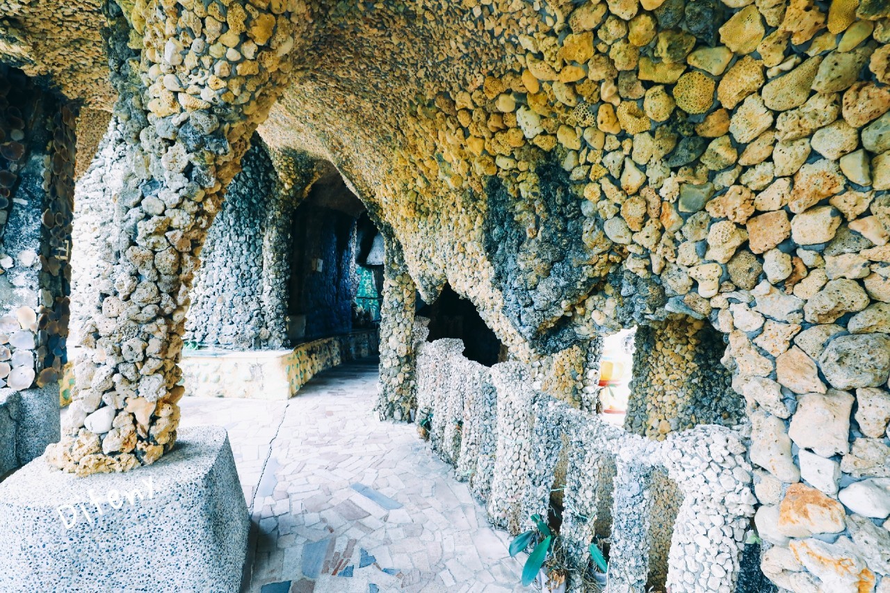 台灣版奎爾公園｜石頭廟，山裡的仙氣十足、對比巴賽隆納的異曲同工之妙～