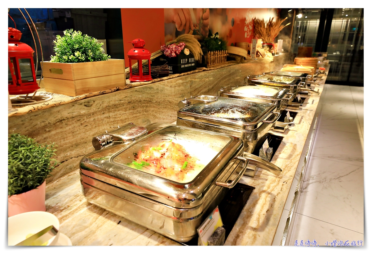 板橋凱撒大飯店龍蝦吃到飽專案｜喜歡的空間感受、高品質住宿環境、含龍蝦吃到飽晚餐～