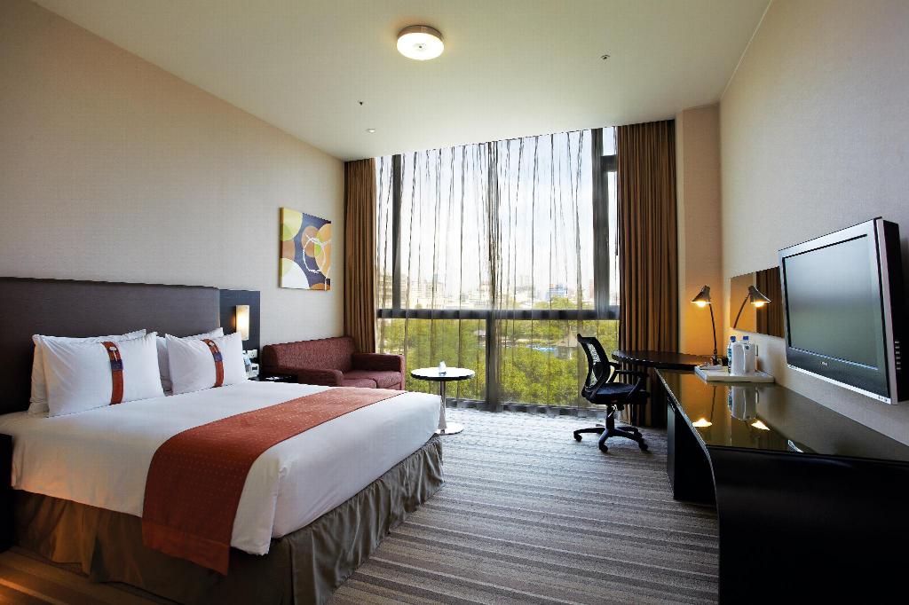 延伸閱讀：台中暑假划算優選住宿，品牌佳、CP值高，1.5K起含早餐～有暑假～